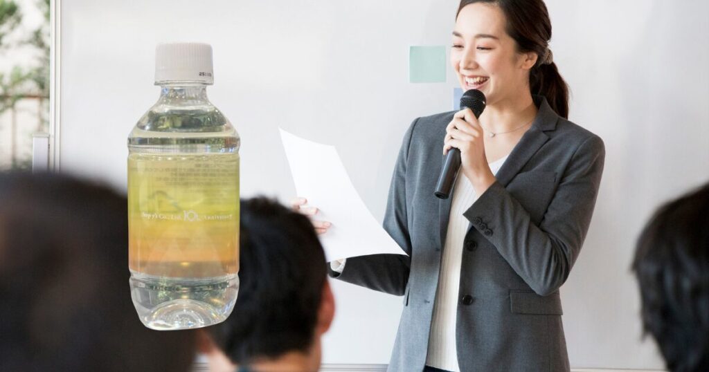 会社説明会や採用面接で差がつく！自社ロゴ入りオリジナルペットボトルを配布